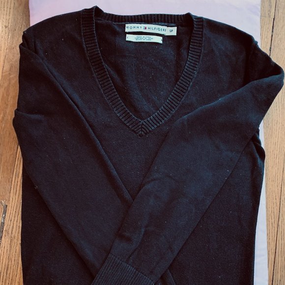 Tommy Hilfiger Sweather - Picture 1 of 2